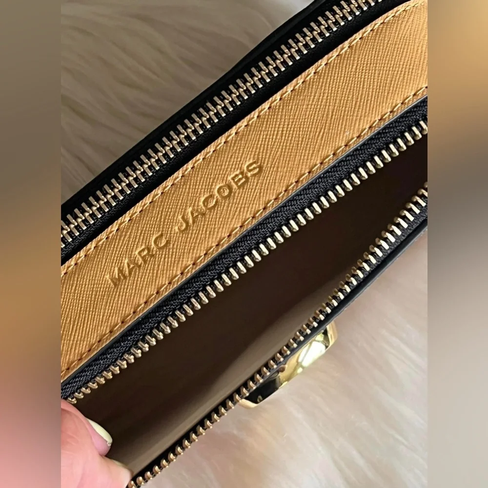Marc Jacobs The Snapshot - Picture 11 of 16